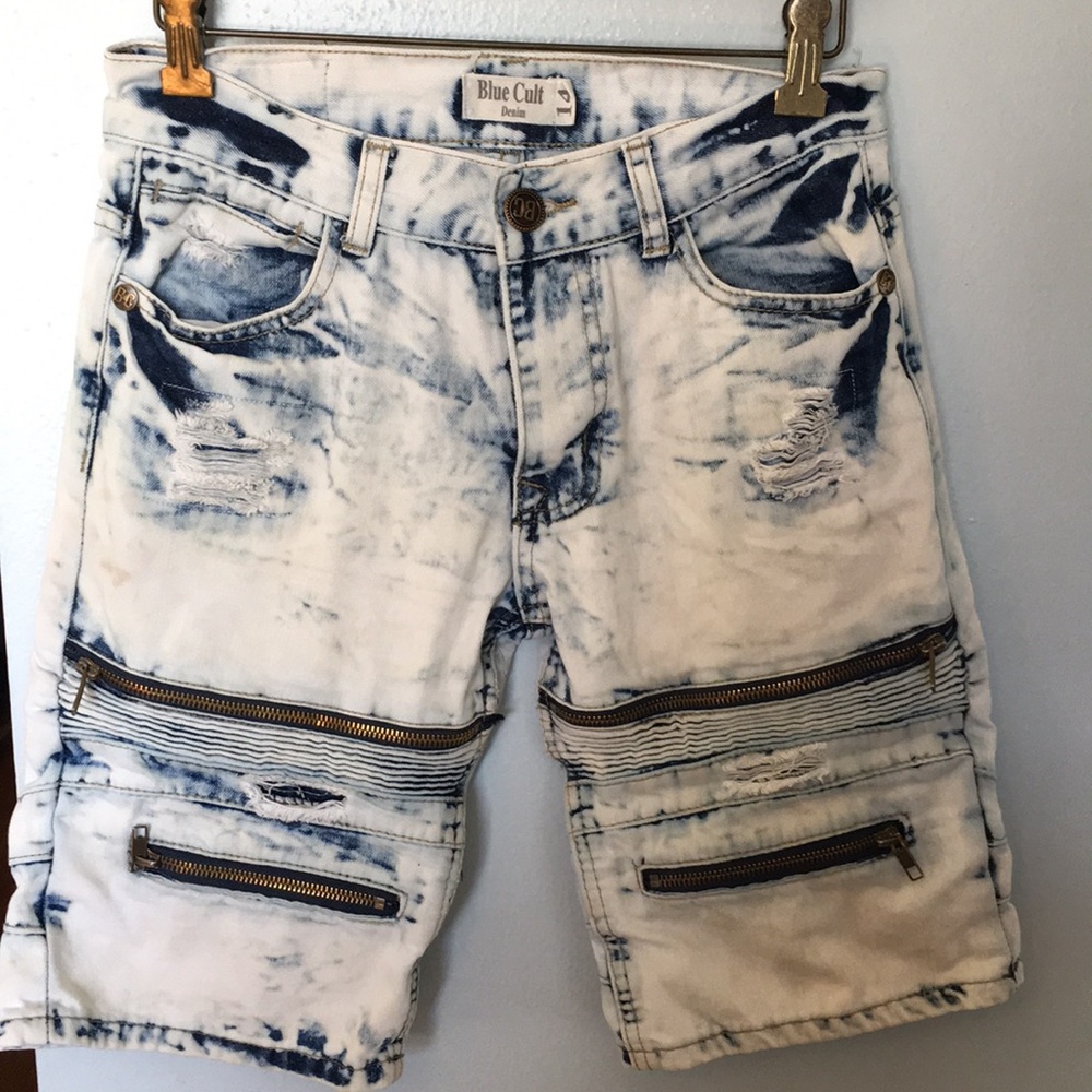 Like new Faded distressed blue cult denim shorts